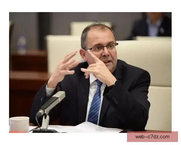 冈萨雷斯强调再持续改进不松懈